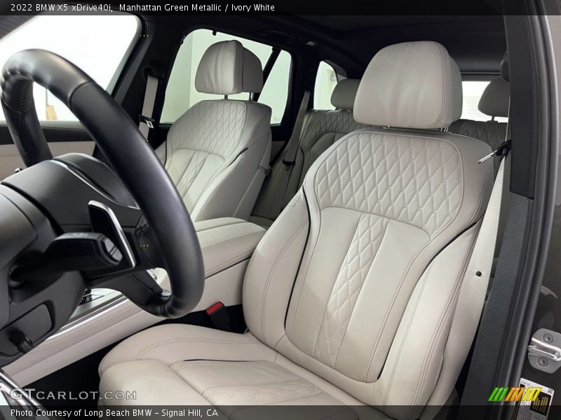 Front Seat of 2022 X5 xDrive40i