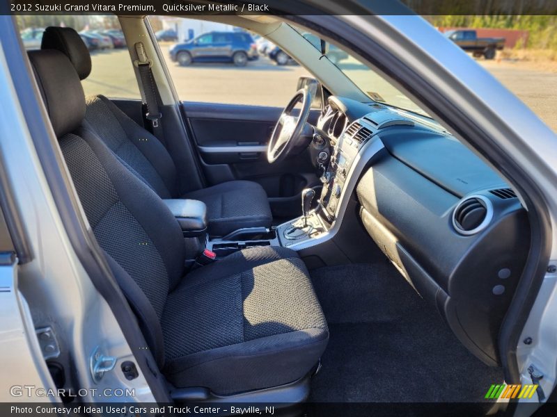 Front Seat of 2012 Grand Vitara Premium