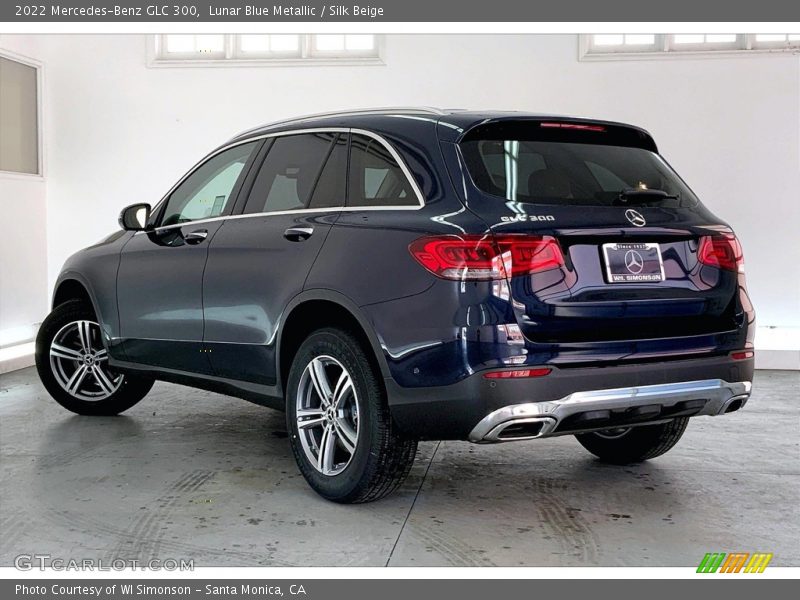 Lunar Blue Metallic / Silk Beige 2022 Mercedes-Benz GLC 300