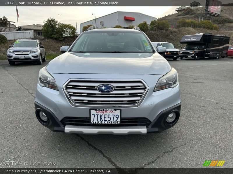 Ice Silver Metallic / Slate Black 2017 Subaru Outback 3.6R Limited