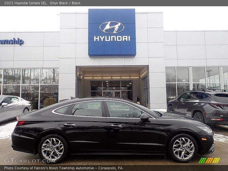 Onyx Black / Black 2023 Hyundai Sonata SEL