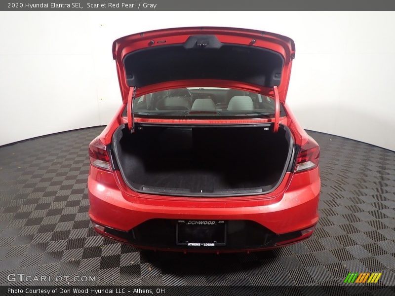 Scarlet Red Pearl / Gray 2020 Hyundai Elantra SEL