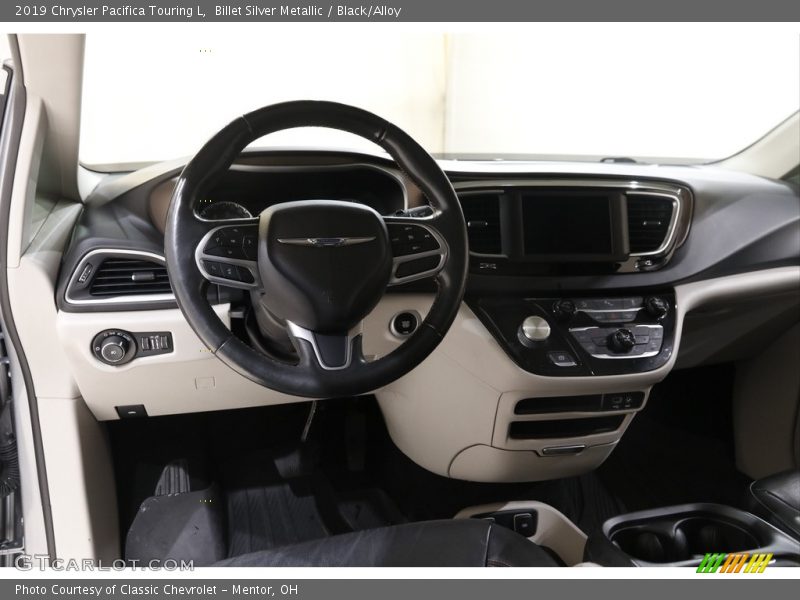 Billet Silver Metallic / Black/Alloy 2019 Chrysler Pacifica Touring L