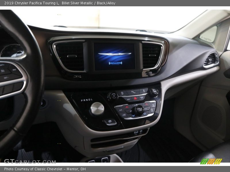 Billet Silver Metallic / Black/Alloy 2019 Chrysler Pacifica Touring L
