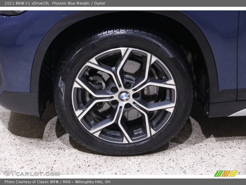 Phytonic Blue Metallic / Oyster 2021 BMW X1 xDrive28i
