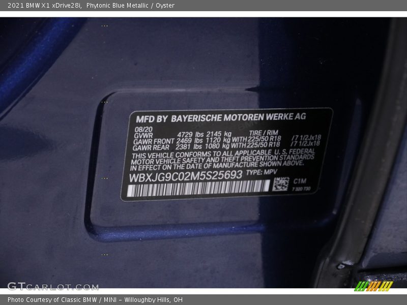 Phytonic Blue Metallic / Oyster 2021 BMW X1 xDrive28i