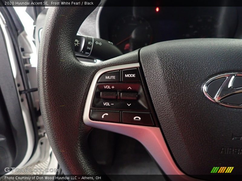 Frost White Pearl / Black 2020 Hyundai Accent SE