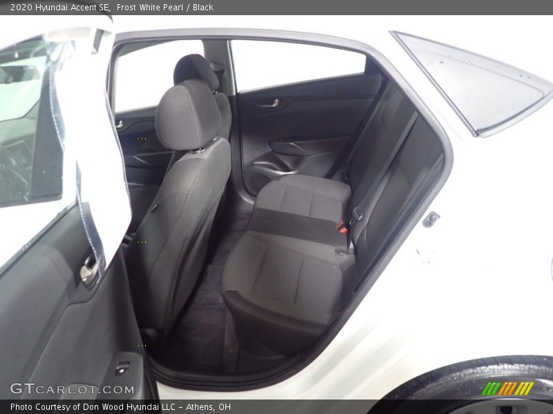 Frost White Pearl / Black 2020 Hyundai Accent SE