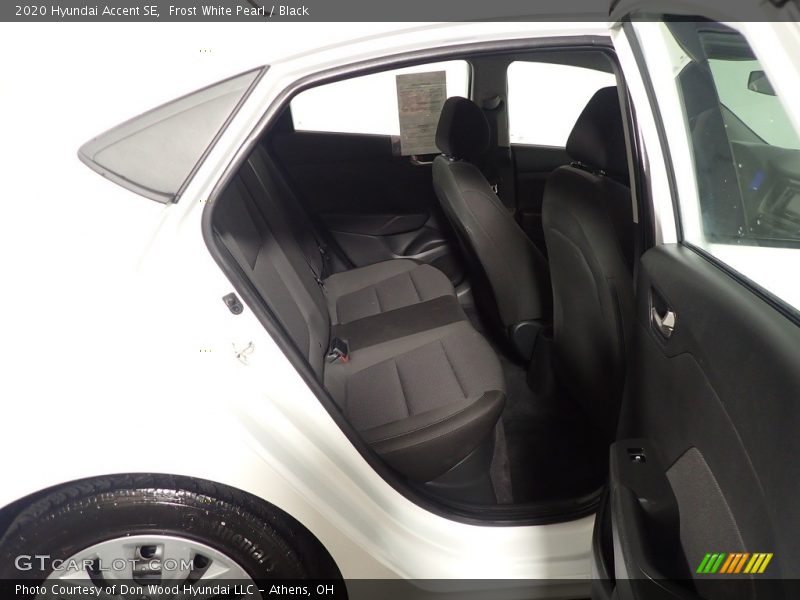 Frost White Pearl / Black 2020 Hyundai Accent SE