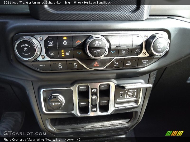 Bright White / Heritage Tan/Black 2021 Jeep Wrangler Unlimited Sahara 4x4