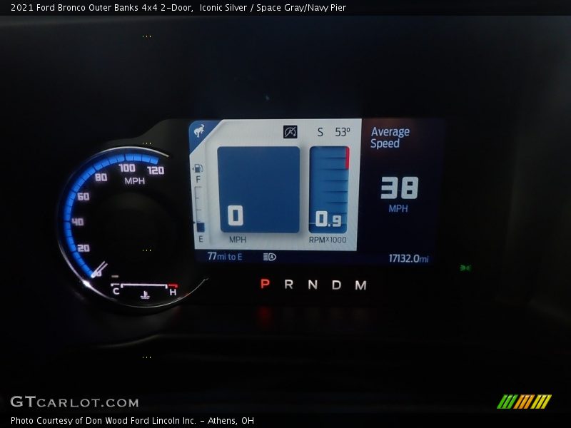 Iconic Silver / Space Gray/Navy Pier 2021 Ford Bronco Outer Banks 4x4 2-Door