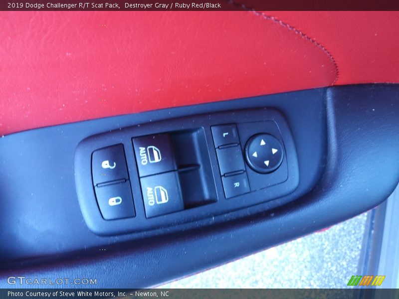 Destroyer Gray / Ruby Red/Black 2019 Dodge Challenger R/T Scat Pack