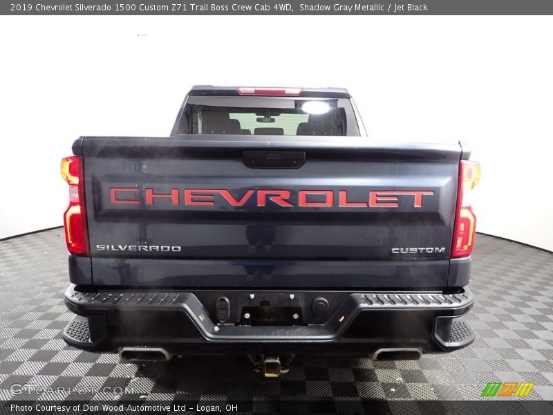 Shadow Gray Metallic / Jet Black 2019 Chevrolet Silverado 1500 Custom Z71 Trail Boss Crew Cab 4WD