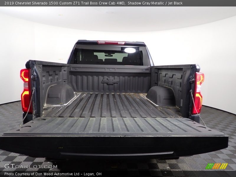 Shadow Gray Metallic / Jet Black 2019 Chevrolet Silverado 1500 Custom Z71 Trail Boss Crew Cab 4WD