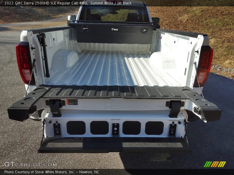  2022 Sierra 2500HD SLE Regular Cab 4WD Trunk