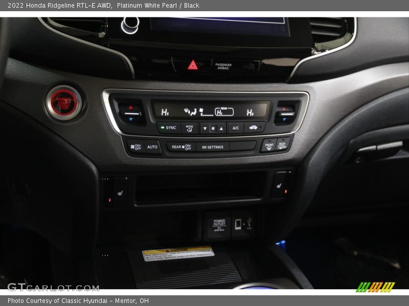 Platinum White Pearl / Black 2022 Honda Ridgeline RTL-E AWD