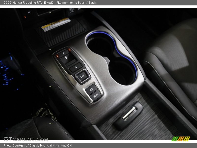 Platinum White Pearl / Black 2022 Honda Ridgeline RTL-E AWD