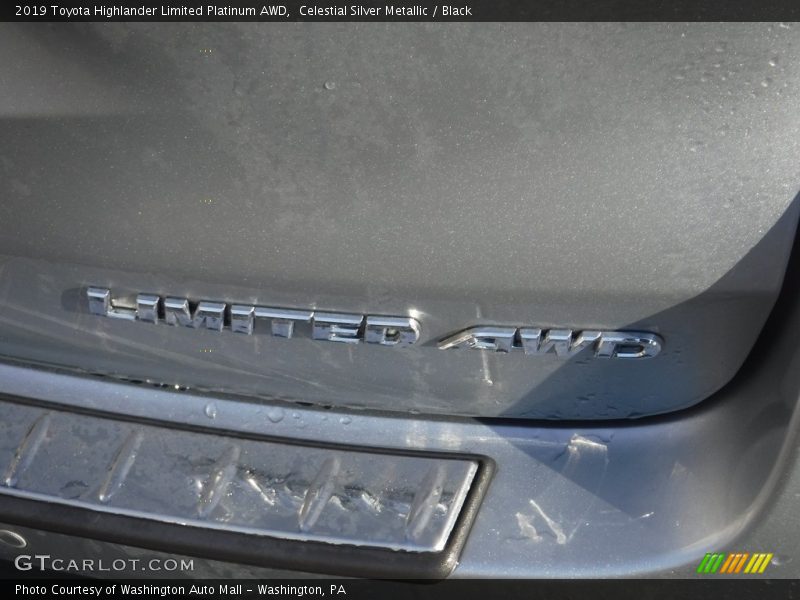 Celestial Silver Metallic / Black 2019 Toyota Highlander Limited Platinum AWD