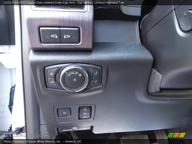 Controls of 2020 F350 Super Duty Limited Crew Cab 4x4