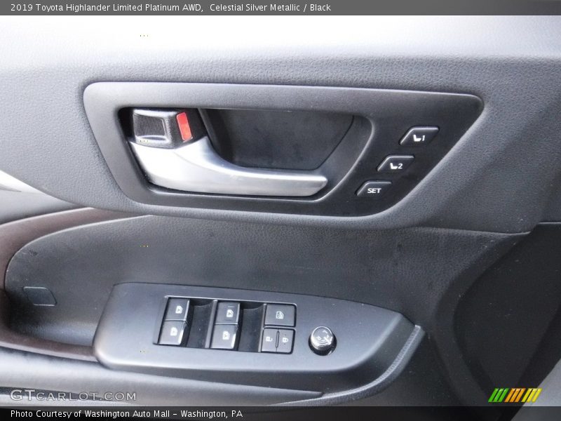 Celestial Silver Metallic / Black 2019 Toyota Highlander Limited Platinum AWD