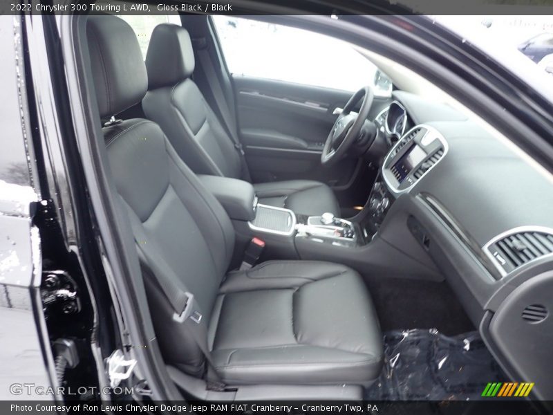Gloss Black / Black 2022 Chrysler 300 Touring L AWD