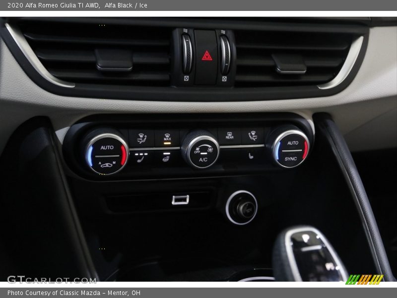 Alfa Black / Ice 2020 Alfa Romeo Giulia TI AWD