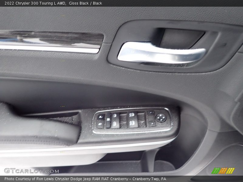 Gloss Black / Black 2022 Chrysler 300 Touring L AWD