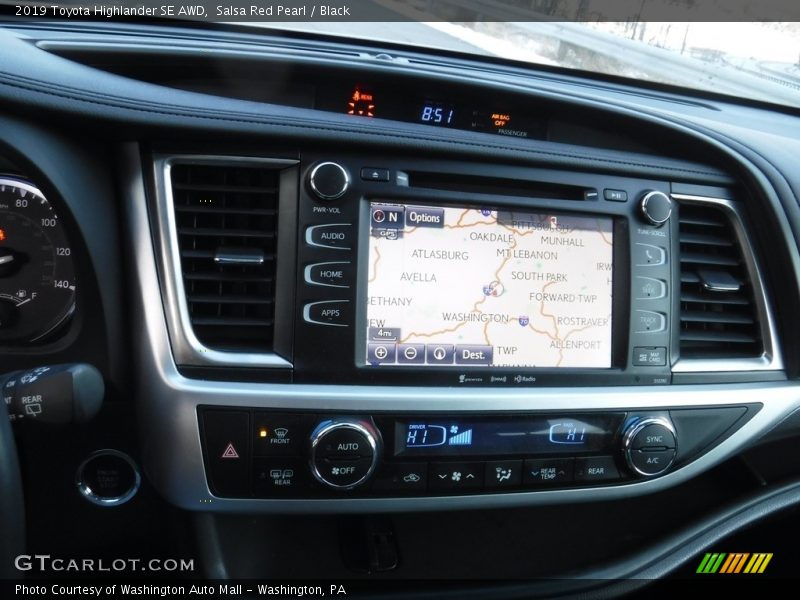 Salsa Red Pearl / Black 2019 Toyota Highlander SE AWD
