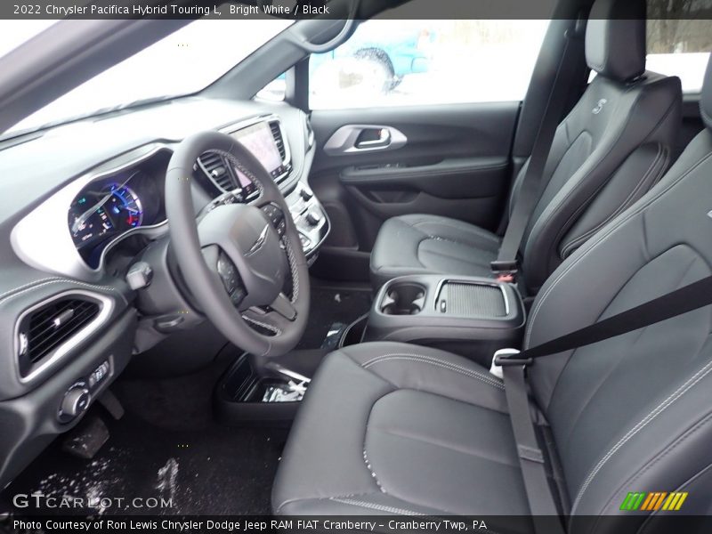 Bright White / Black 2022 Chrysler Pacifica Hybrid Touring L