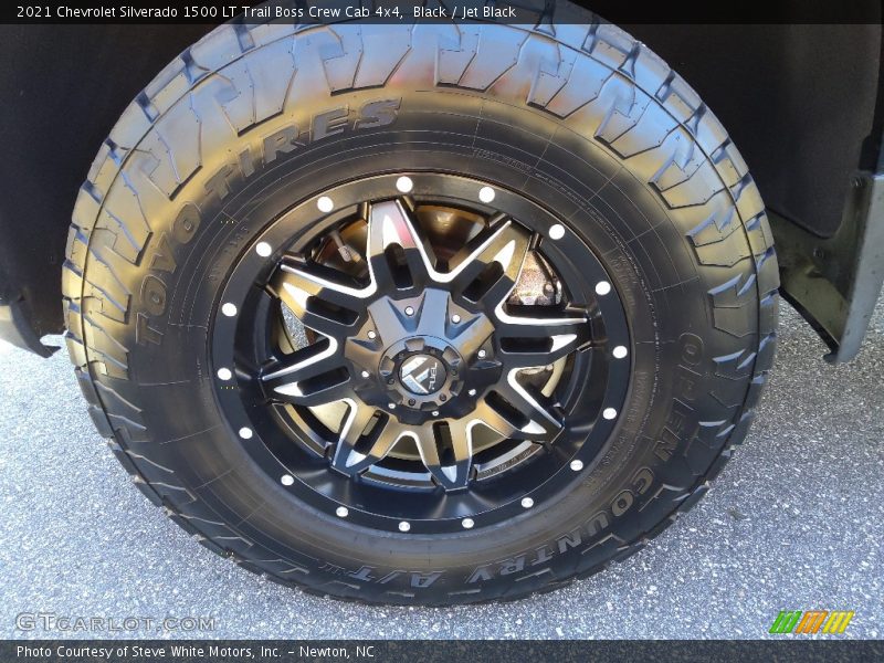 Black / Jet Black 2021 Chevrolet Silverado 1500 LT Trail Boss Crew Cab 4x4