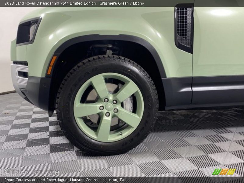  2023 Defender 90 75th Limited Edition Wheel