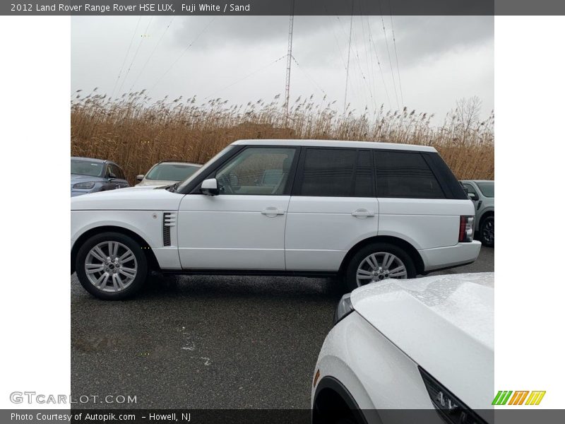 Fuji White / Sand 2012 Land Rover Range Rover HSE LUX