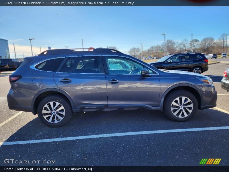 Magnetite Gray Metallic / Titanium Gray 2020 Subaru Outback 2.5i Premium