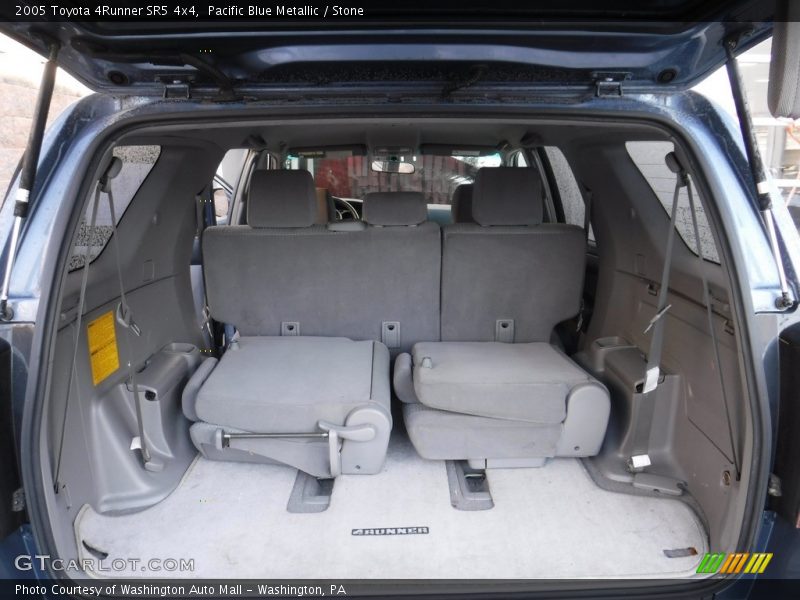 Pacific Blue Metallic / Stone 2005 Toyota 4Runner SR5 4x4