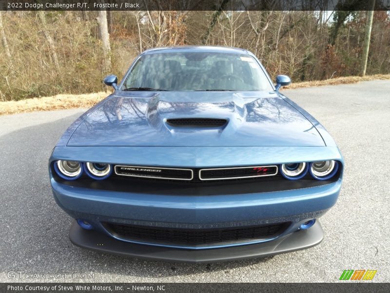 Frostbite / Black 2022 Dodge Challenger R/T