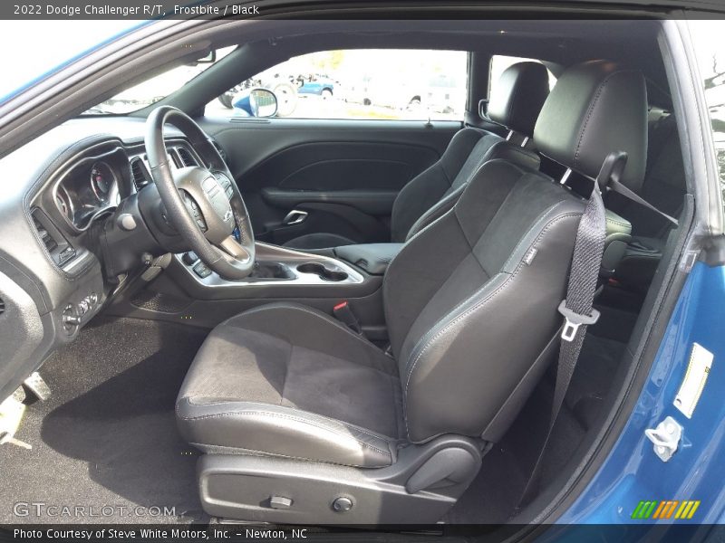Frostbite / Black 2022 Dodge Challenger R/T