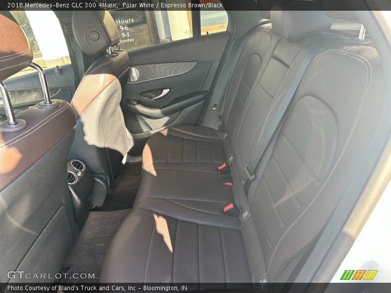 Polar White / Espresso Brown/Black 2018 Mercedes-Benz GLC 300 4Matic