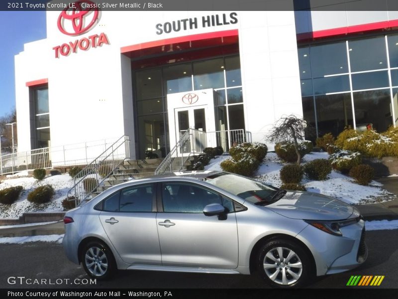 Classic Silver Metallic / Black 2021 Toyota Corolla LE