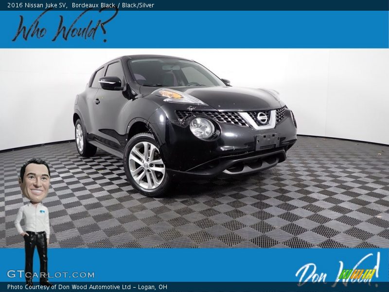 Bordeaux Black / Black/Silver 2016 Nissan Juke SV