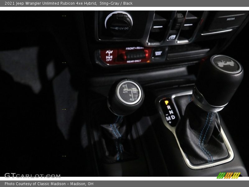  2021 Wrangler Unlimited Rubicon 4xe Hybrid 8 Speed Automatic Shifter