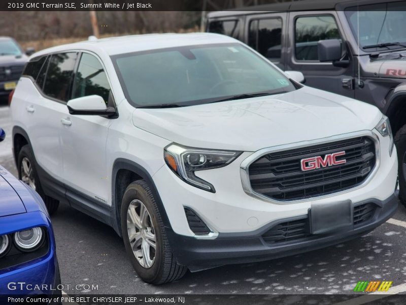 Summit White / Jet Black 2019 GMC Terrain SLE