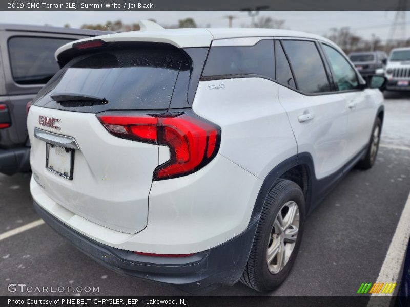 Summit White / Jet Black 2019 GMC Terrain SLE