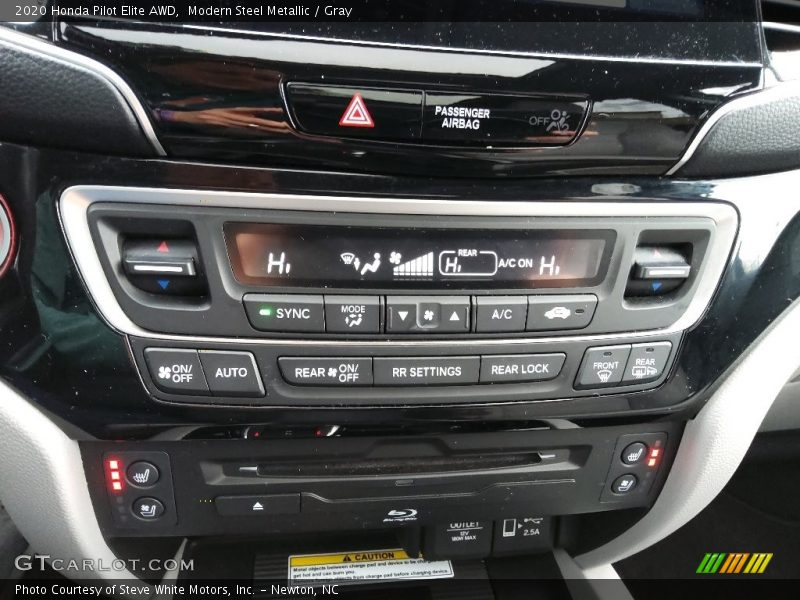 Modern Steel Metallic / Gray 2020 Honda Pilot Elite AWD