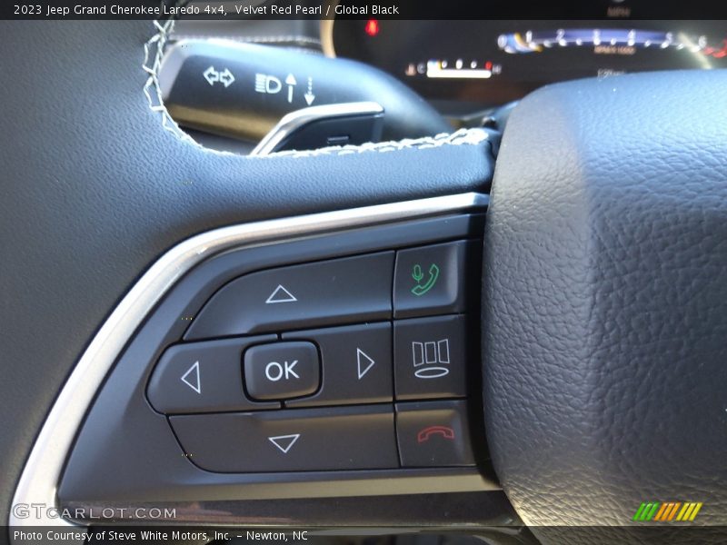  2023 Grand Cherokee Laredo 4x4 Steering Wheel