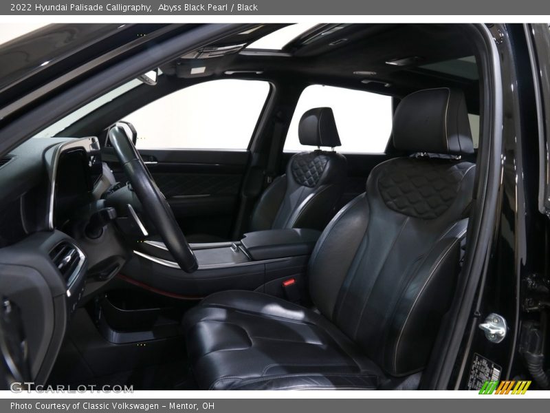 Front Seat of 2022 Palisade Calligraphy