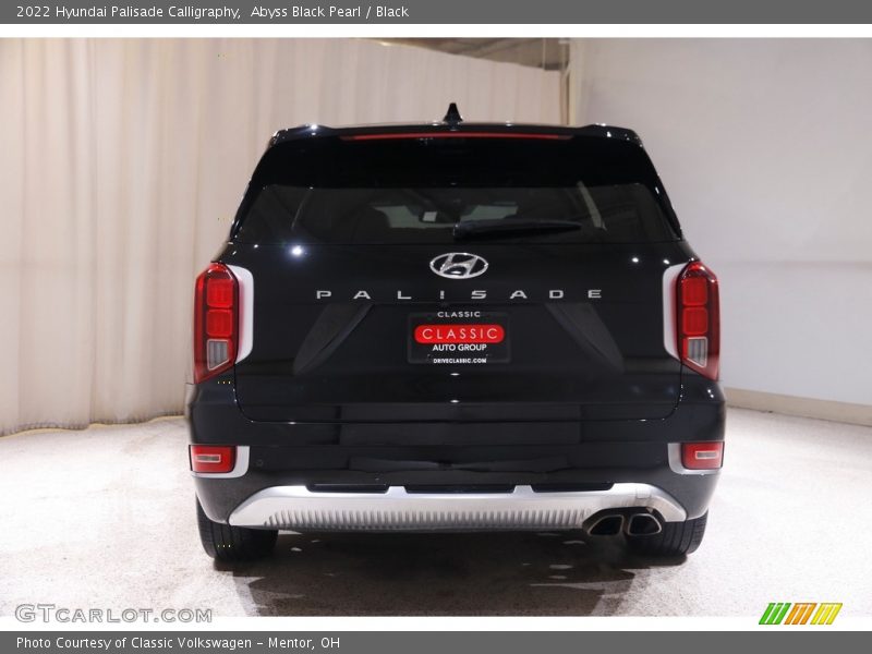 Abyss Black Pearl / Black 2022 Hyundai Palisade Calligraphy