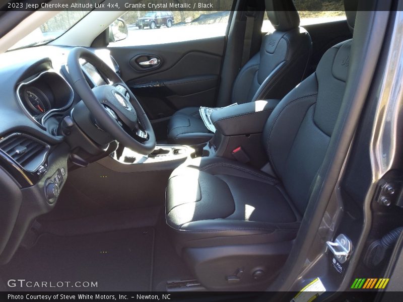 Granite Crystal Metallic / Black 2023 Jeep Cherokee Altitude Lux 4x4