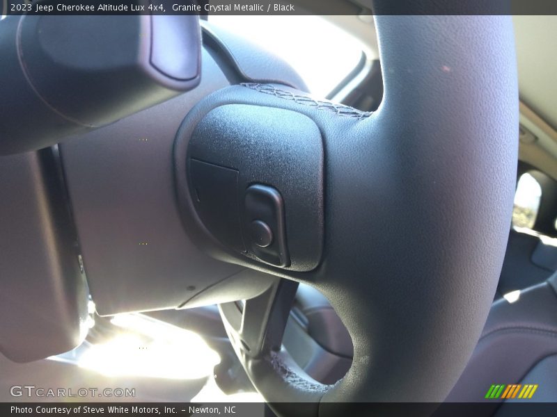 Granite Crystal Metallic / Black 2023 Jeep Cherokee Altitude Lux 4x4