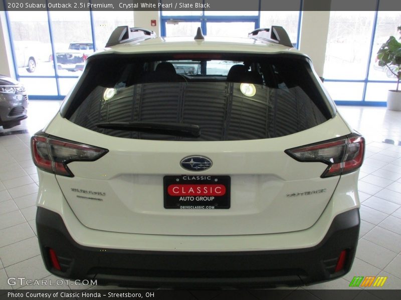Crystal White Pearl / Slate Black 2020 Subaru Outback 2.5i Premium