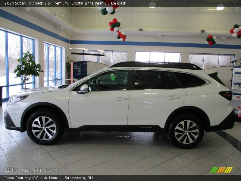 Crystal White Pearl / Slate Black 2020 Subaru Outback 2.5i Premium